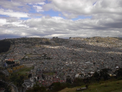 Betr.: Saludos del Ecuador